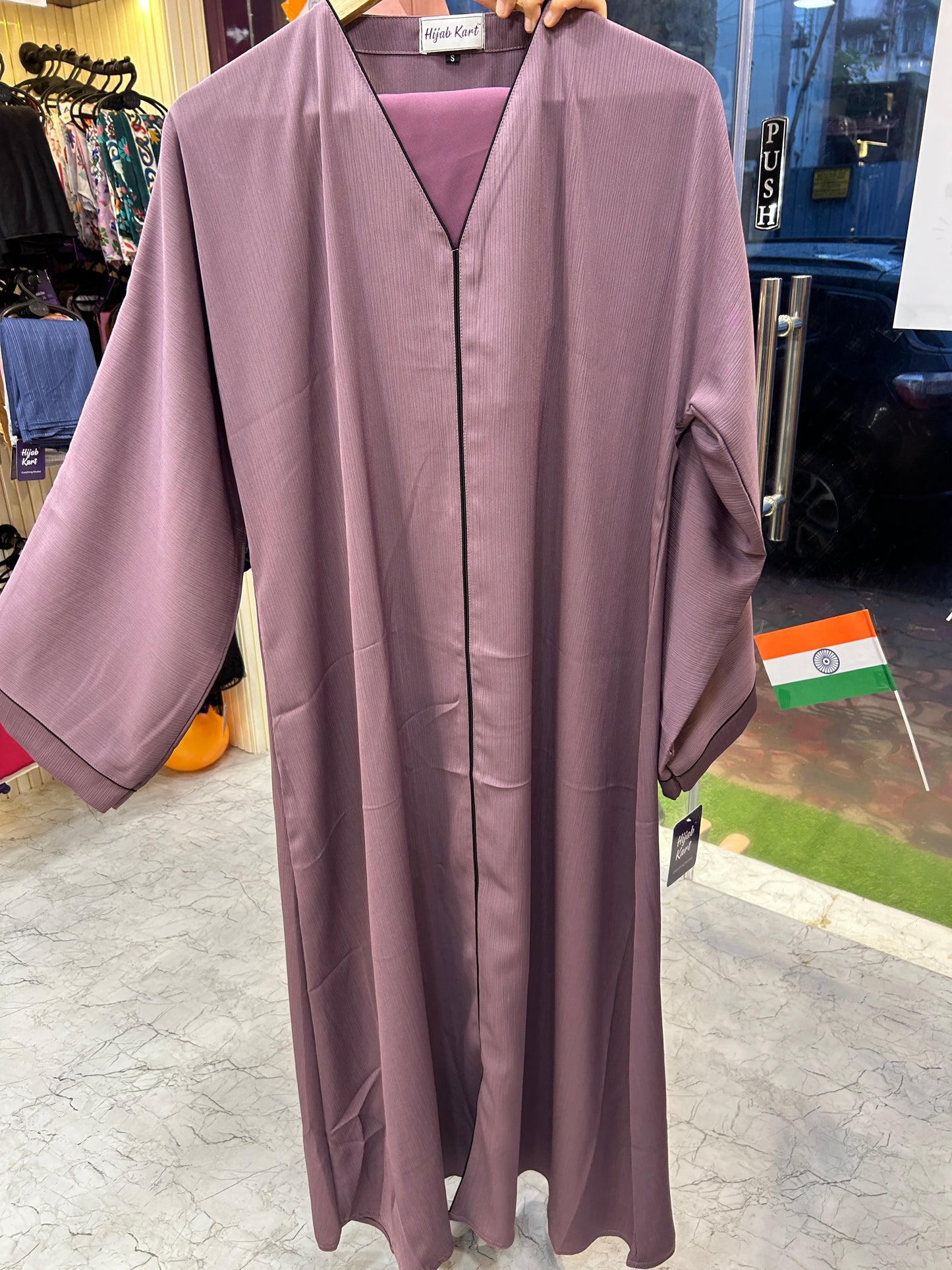 Mauve - Luxe Piping Crinkled Abaya| With Matching Hijab
